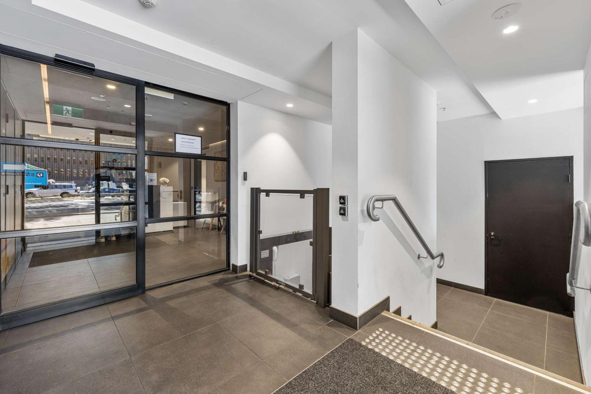 Clarion Apartments South Мелбърн Екстериор снимка